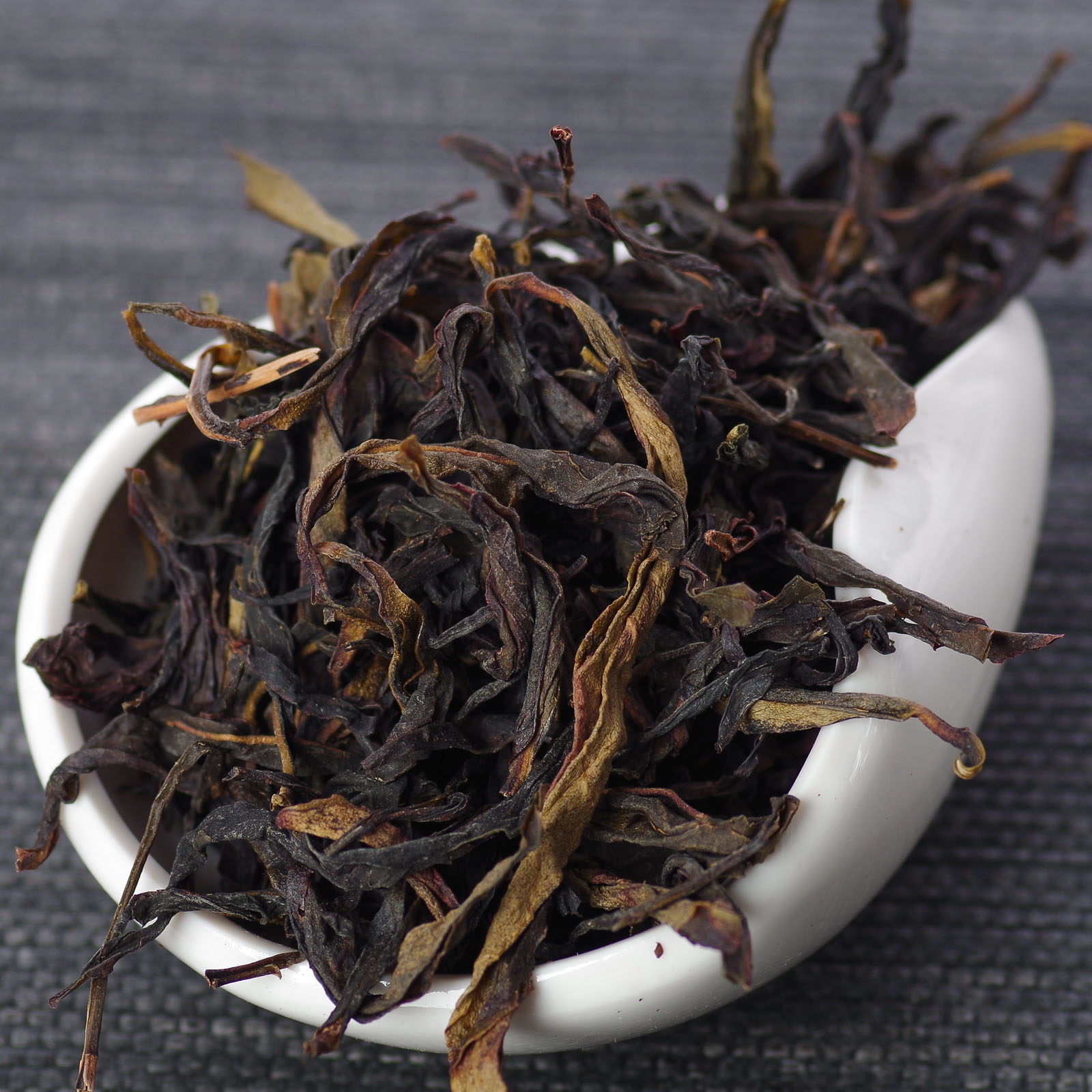 Да У Е Дань Цун Цинсян «Большой темный лист», 2026-