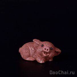Поросенок бурый (глина, ручная работа)-