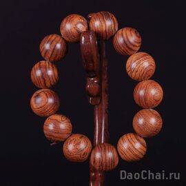Четки на запястье  (18мм, алойное дерево)-