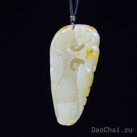Подвеска "Арахис",  хотанский нефрит (98022)-