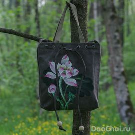 Сумка &laquo;Цветок лотоса&raquo; 35х33см, ручная роспись (80576)