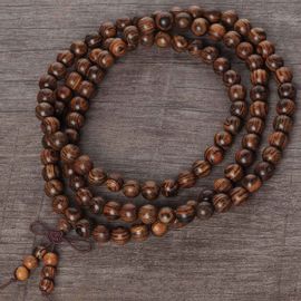 Четки 108 бусин, 8мм, агар из Нянчанг (99130)-