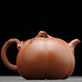 Чайник 150мл "Белка на лозе", мастер Хуан Чжанвэй (79830)-
