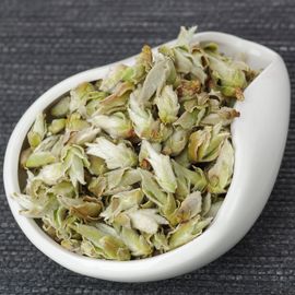 Я Бао "Почки пуэрных деревьев", 2024 февраль-