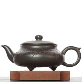 Чайник 155мл "Слива Мэй Хуа и Бамбук", исинская глина, мастер Вэй Хайянь (79933)-