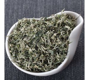 Лин Ло Чунь «Ледяные спирали весны», 2020 весна-