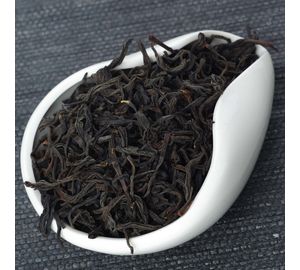 Цзи Бянь Хуа Сянь Хун Ча &laquo;Цветочный аромат&raquo;, 2025-