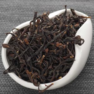 Митао Хунча "Красный нектарин", 2024-