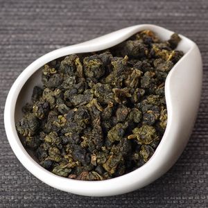 Дун Дин Нунсян "Улун с морозного пика", 2024-