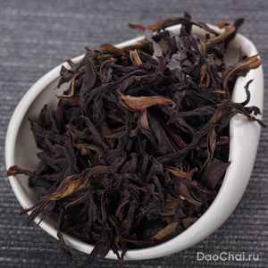 Дун Фан Хун Дань Цун "Алеющий восток", 2024 весна-