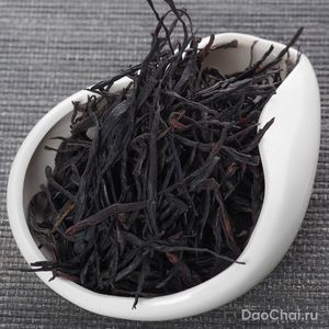 Е Шен Чжи Тьяо "Дикие вытянутые полоски", 2025-